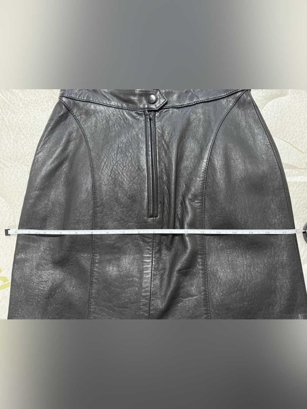 Casual Corner Leather Skirt - Picture 7 of 7